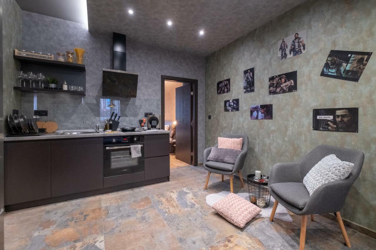 Apartemen Dream - Designer Two Bedroom Two Bathroom On Hristo Botev