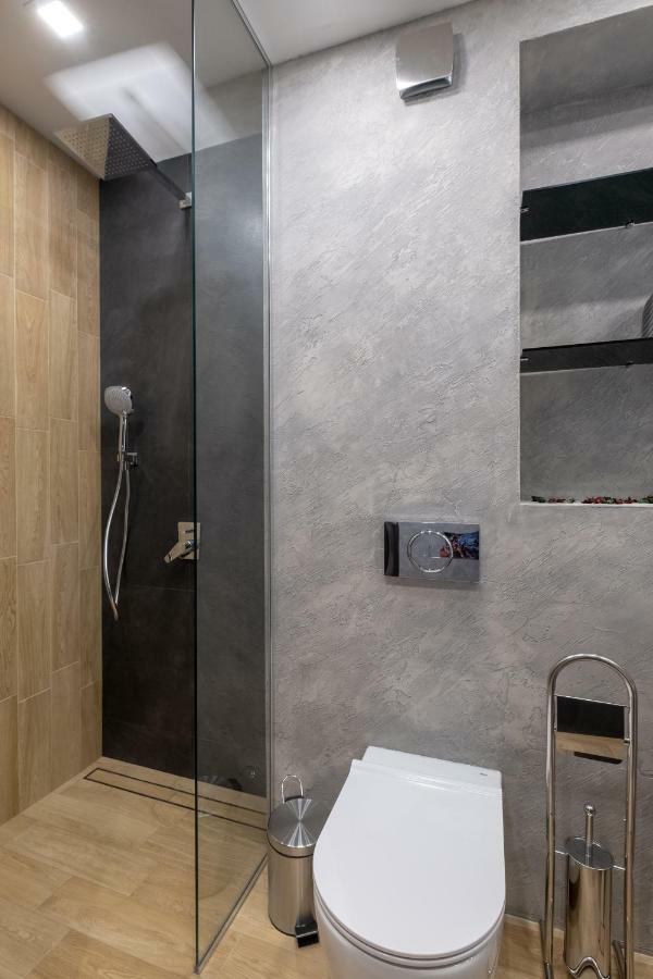 Apartemen Dream - Designer Two Bedroom Two Bathroom On Hristo Botev Sofia