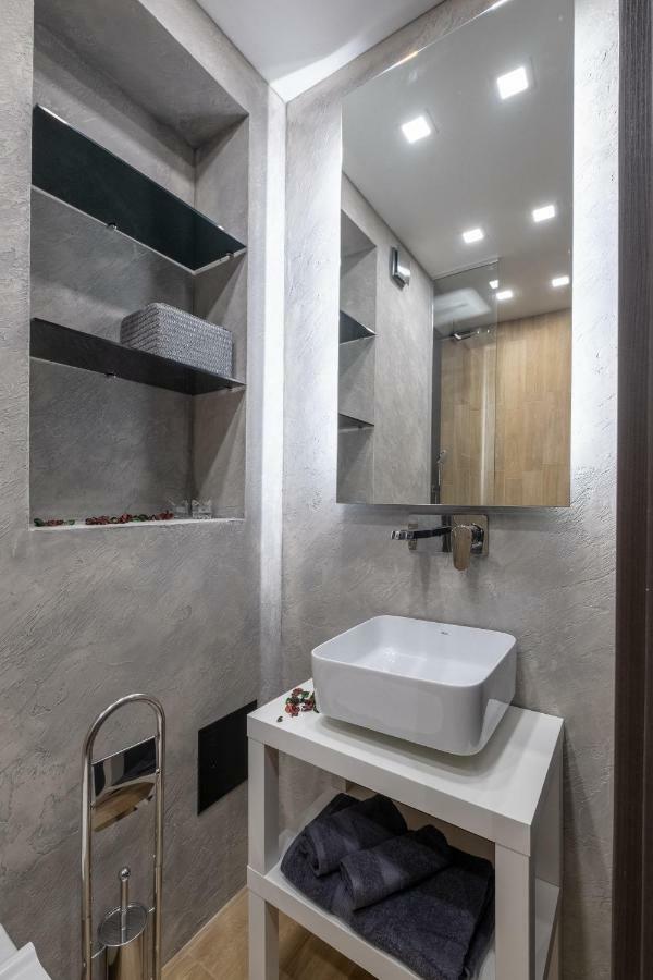 Dream - Designer Two Bedroom Two Bathroom On Hristo Botev *